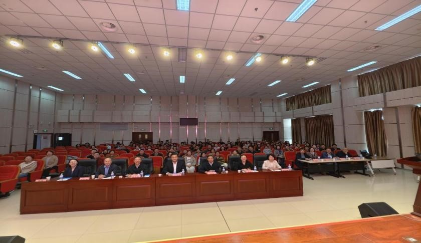 1730858902724036130.jpg 1730858902724036130.jpg